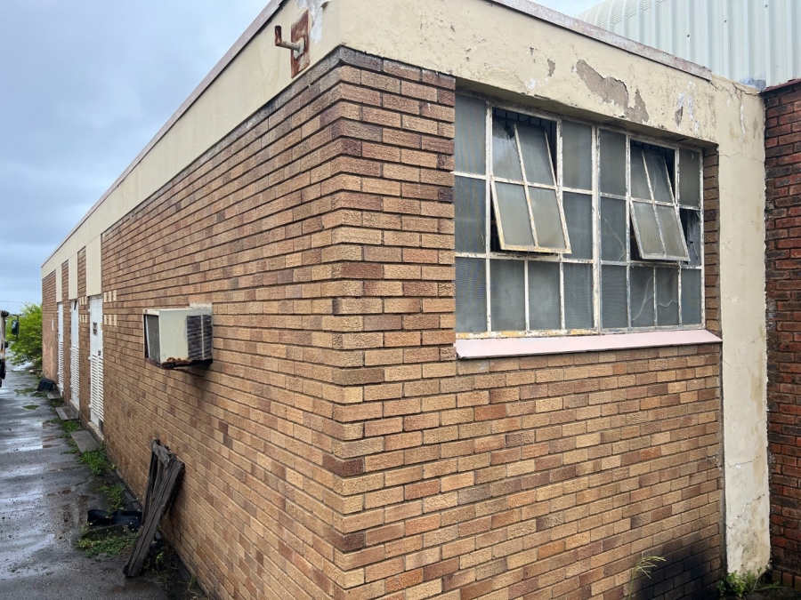 Commercial Property for Sale in Woodbrook Eastern Cape